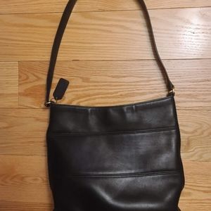Authentic Coach Black Leather Pocketbook in great condition